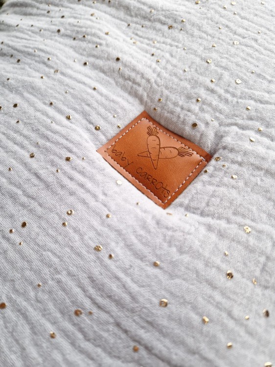 Komplet pościeli szary kropki 2.jpg