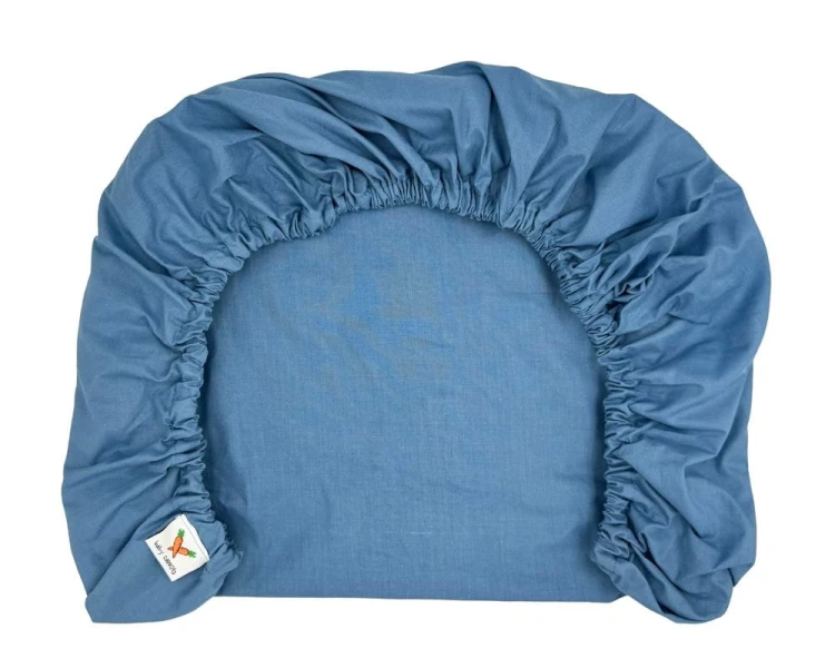 Prześcieradło-bawełniane-z-gumką-do-wózka-gondoli-80x40-zgaszony-niebieski-denim