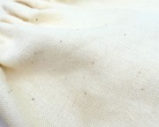 Prześcieradło-bawełniane-z-gumką-do-wózka-gondoli-80x40-naturalne-niebarwione-materiał
