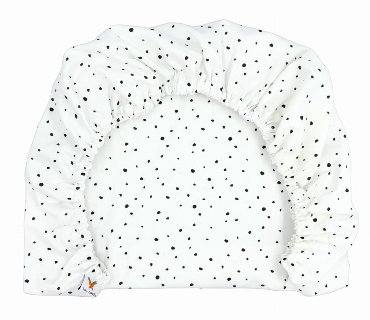 Prześcieradło-bawełniane-z-gumką-do-wózka-gondoli-80x40-białe-w-grafitowe-kropki