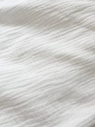 Prześcieradło-muślinowe-z-gumką-160x80-kremowe-ecru-materiał