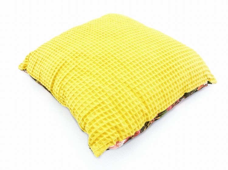 PODUCHA 35X35 KWIATY